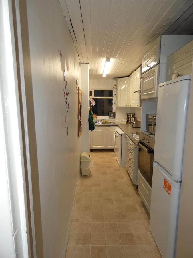 Spacious 3 Bed House With Parking & Good Transport South Norwood Exterior photo